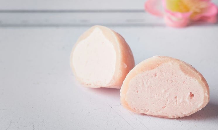 La recette de dessert facile pour faire un mochi à la fraise