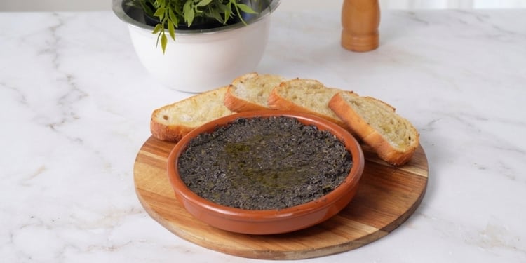Tapenade maison aux olives noires