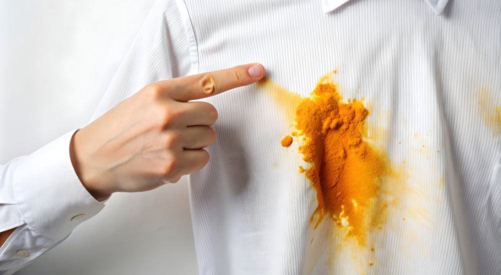 Découvrez les solutions naturelles et produits les plus efficaces pour retirer une tache de curry